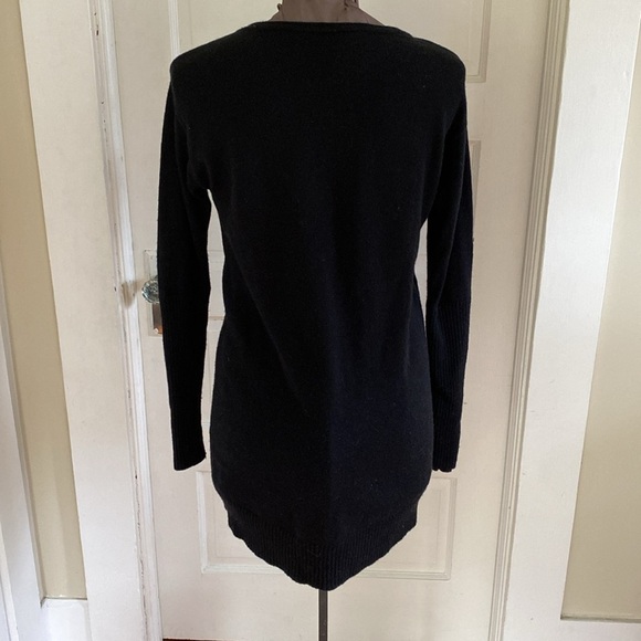 Athleta Black Merino Wool Pullover Sweater XS - Picture 4 of 6